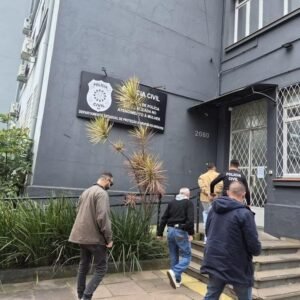 A detenção, realizada no bairro Vila Nova, foi conduzida pela 1ª Delegacia Especializada no Atendimento à Mulher (1ª Deam) após o avanço das apurações. Reprodução/Polícia Civil